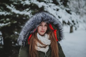 Parka Nasıl Kombinlenir? Stil Önerileri