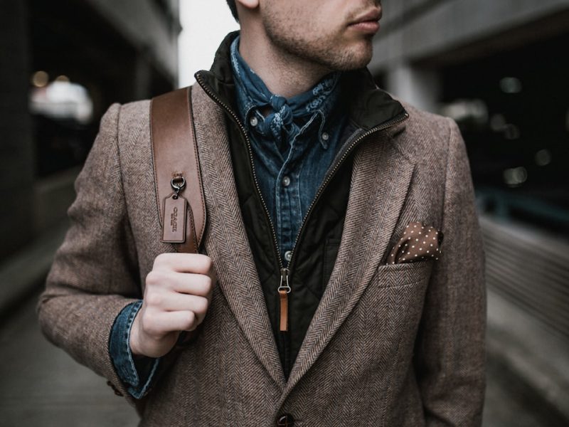 Erkek Blazer Ceket: Stil Rehberi ve 2026 Trendleri